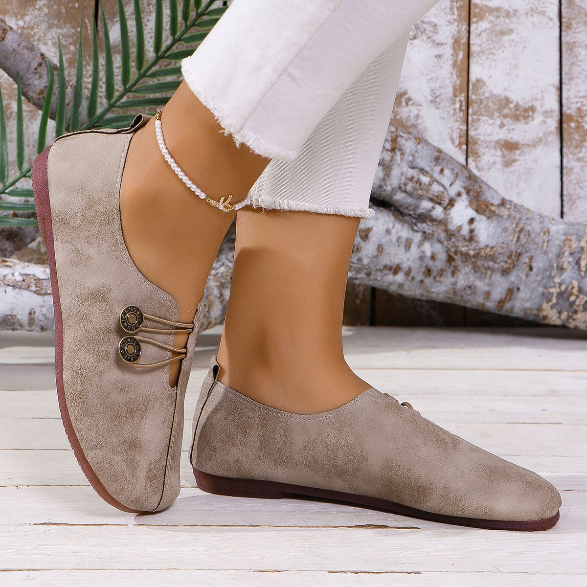Maisie Soft Round-Toe Flats – Grey