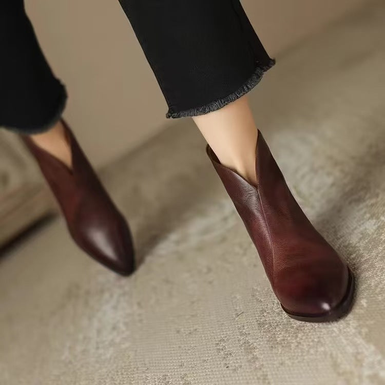 Juno Pointed V-Cut Ankle Boots