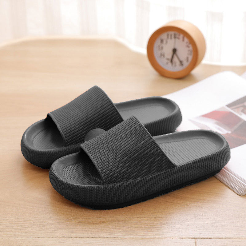 Nuvola Cushioned Cloud Slides – Black