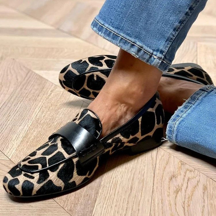 Zuri Giraffe Print Loafers