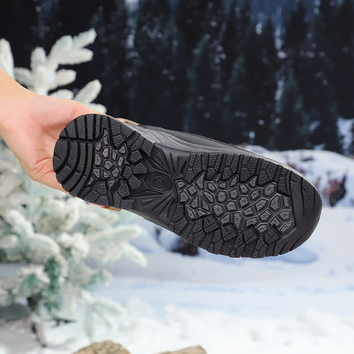 Sigrid black snow boots textured grip sole