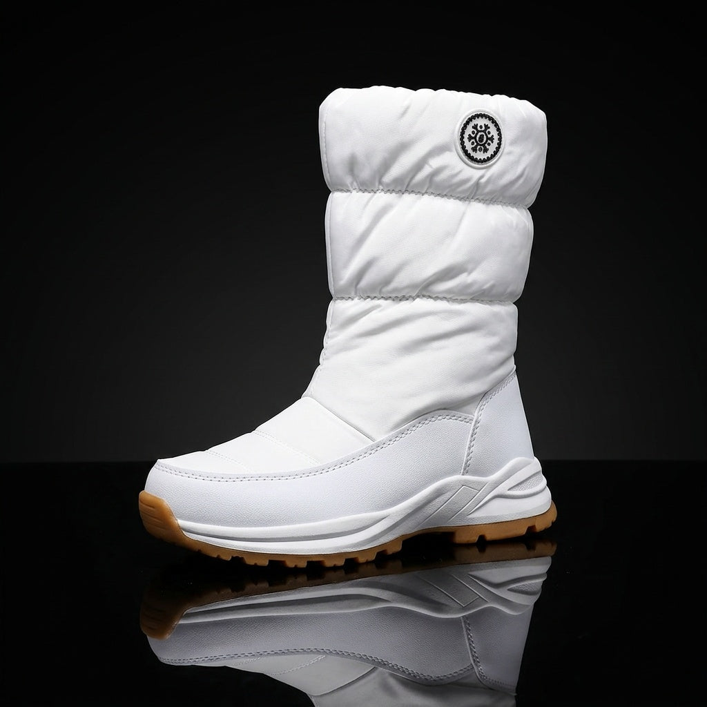 Sigrid white puffer snow boot side view